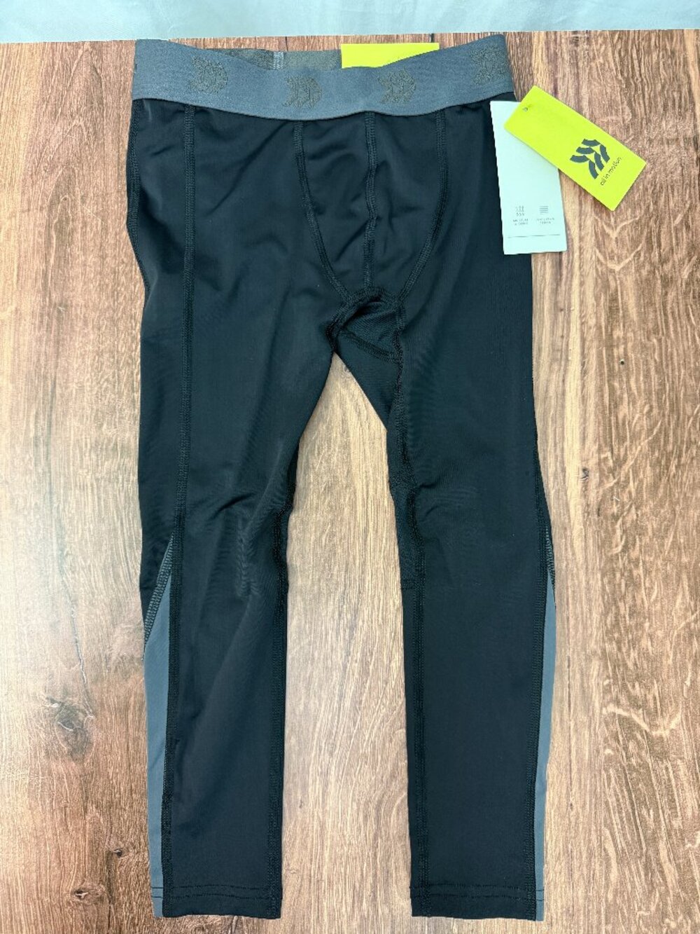 All in Motion Boys Base Layer Compression Tights XS 4/5 NWT